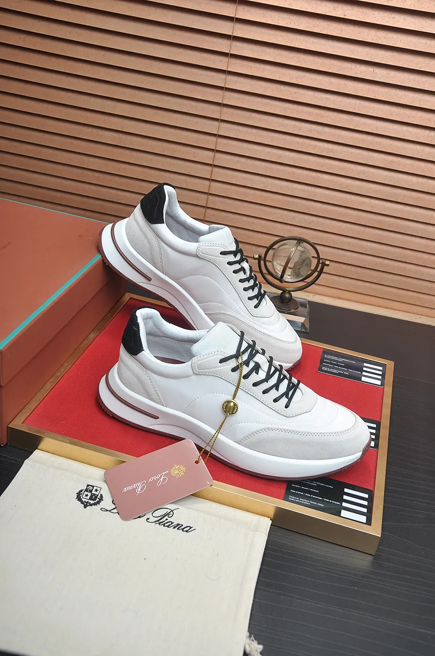 Men's shoes 💰600【𝐥𝐨𝐫𝐨 𝐏𝐢𝐚𝐧𝐚】lp classic loafers, an Italian treasure brand, the only brand that can match Hermès! Only after wearing it do we realize that we cannot let down our feet. The upper is imported cashmere, the lining of water-dyed cowhide ➕ the cowhide feet, the official original glass rubber outsole, and the pendant. Exclusive original packaging (tag ➕ brand paper ➕ outer box ➕ hand bag) code number: 38-44 (45 customized)